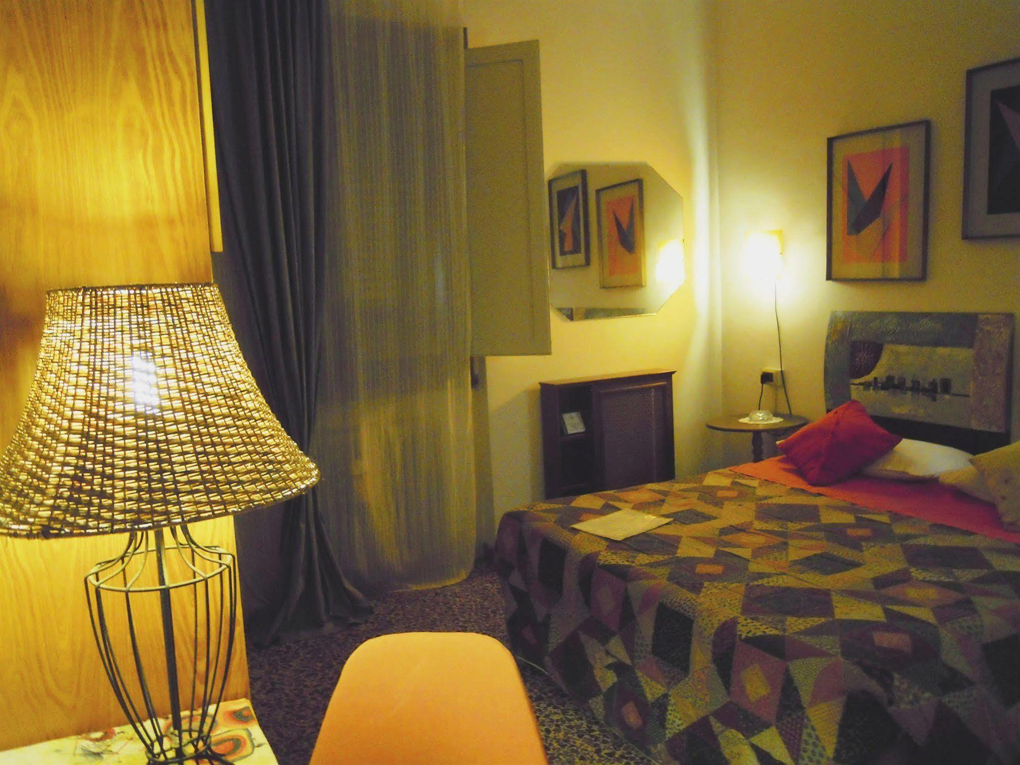 Leonardo'S Rooms Понтассьєве Екстер'єр фото